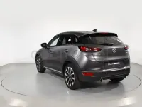 Usado Mazda CX-3 121 CV (88 kW) 2022 Gris / plata SUV