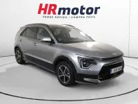 Usado Kia Niro 141 CV (103 kW) 2023 Blanco SUV