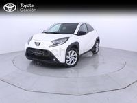 Usado Toyota Aygo X Play 72 CV (52 kW) 2025 Blanco SUV