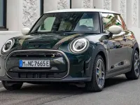 Usado Mini Cooper SE 135 kW (184 CV) 2022 Negro Utilitario