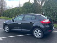 Usado Renault Mégane Dynamique 105 CV (77 kW) 2010 Negro Berlina