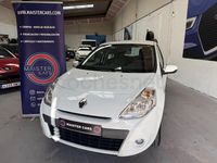 Usado Renault Clio II Expression 75 CV (55 kW) 2011 Blanco Berlina
