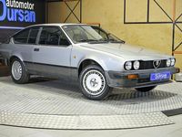 Usado Alfa Romeo GTV 131 CV (96 kW) 1986 Gris / plata Coupe