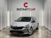 Usado Renault Clio V Techno 90 CV (66 kW) 2024 Gris / plata Berlina
