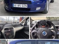 Usado Fiat Grande Punto Active 77 CV (56 kW) 2006 Azul Utilitario