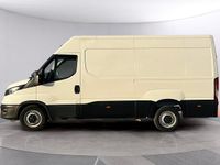 Usado Iveco Daily 156 CV (114 kW) 2023 Blanco