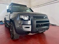 Usado Land Rover Defender Dynamic 300 CV (220 kW) 2022 Gris SUV