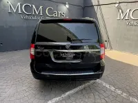 Usado Lancia Voyager Platinum 177 CV (130 kW) 2014 Negro Monovolumen