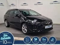 Usado Opel Astra Ultimate 145 CV (106 kW) 2021 Negro Familiar