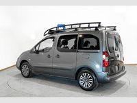 Usado Peugeot TePee Active 100 CV (73 kW) 2018 Gris Familiar