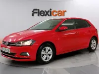 Usado VW Polo Advance 95 CV (69 kW) 2018 Rojo Utilitario