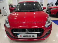 Usado Suzuki Swift 83 CV (61 kW) 2022 Rojo Utilitario