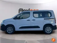 Usado Citroën Berlingo 102 CV (75 kW) 2023 Blanco Monovolumen