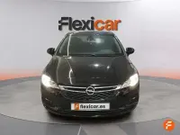 Usado Opel Astra 125 CV (91 kW) 2019 Negro