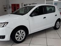 Usado Dacia Sandero Ambiance 75 CV (55 kW) 2016 Blanco Berlina