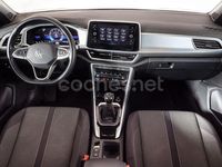 Usado VW T-Roc Style 150 CV (110 kW) 2023 Gris / plata SUV
