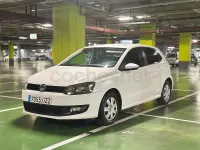 Usado VW Polo 75 CV (55 kW) 2010 Blanco Utilitario
