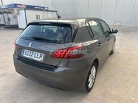Usado Peugeot 308 Active 100 CV (73 kW) 2020 Gris / plata Berlina