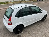 Usado Citroën C3 Exclusive 70 CV (51 kW) 2008 Blanco Berlina