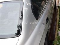 Usado Hyundai Sonata GLS 131 CV (96 kW) 2002 Gris / plata Berlina