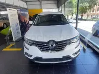 Usado Renault Koleos Initiale Paris 175 CV (128 kW) 2019 Blanco SUV