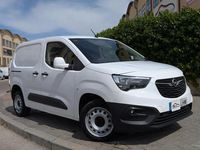 Usado Opel Combo S 100 HP (73 kW) 2020 Branco Monovolume