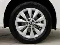 Usado Skoda Kamiq Ambition 110 CV (80 kW) 2021 Blanco SUV