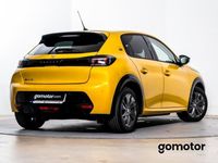 Usado Peugeot e-208 Allure 100 kW (136 CV) 2023 Amarillo Utilitario