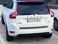 Używany Volvo XC60 Drive Kinetic 163 KM (119 kW) 2011 Biały SUV