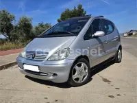 Usado Mercedes A170 Elegance 95 CV (69 kW) 2002 Gris / plata Monovolumen
