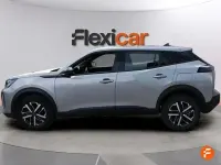 Usado Peugeot 2008 Active 100 CV (73 kW) 2023 Gris SUV