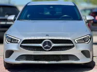 Usado Mercedes CLA250e Shooting Brake 218 CV (160 kW) 2021 Gris / plata Familiar