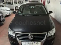 Usado VW Passat Advance 140 CV (102 kW) 2007 Negro Berlina