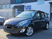 Usado Renault Grand Scénic II Privilege 150 CV (110 kW) 2009 Negro Monovolumen