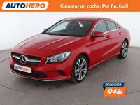 Usado Mercedes CLA180 122 CV (89 kW) 2017 Rojo Berlina