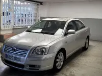 Usado Toyota Avensis Sol 116 CV (85 kW) 2005 Beige Berlina