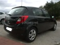 Usado Opel Corsa Essentia 85 CV (62 kW) 2012 Negro Utilitario