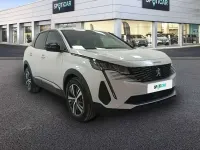 Usado Peugeot 3008 Allure 131 CV (96 kW) 2024 Blanco SUV