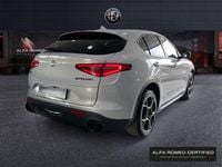 Usado Alfa Romeo Stelvio Sprint 190 CV (139 kW) 2021 Gris SUV