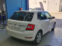 Usado Skoda Fabia Active 95 CV (69 kW) 2021 Blanco Utilitario