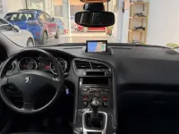 Usado Peugeot 5008 Premium 111 CV (81 kW) 2010 Negro Monovolumen