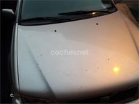 Usado Volvo V40 109 CV (80 kW) 2004 Gris / plata Familiar