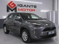 Usado Toyota Yaris Cross Business Edition 116 CV (85 kW) 2021 Gris SUV