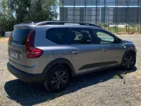 Usado Dacia Jogger Expression 140 CV (102 kW) 2025 Monovolumen