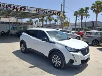 Usado Peugeot 2008 Active 110 CV (80 kW) 2022 Blanco SUV