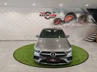 Usado Mercedes B200 150 CV (110 kW) 2019 Gris / plata Utilitario
