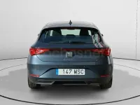 Usado Seat Leon Style 110 CV (80 kW) 2024 Azul Berlina