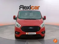Usado Ford Tourneo Custom Trend 136 CV (100 kW) 2023 Rojo Van
