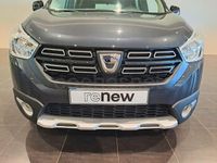 Usado Dacia Lodgy 115 CV (84 kW) 2021 Gris / plata Monovolumen