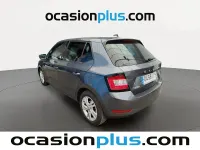 Usado Skoda Fabia Ambition 95 CV (69 kW) 2021 Gris Utilitario